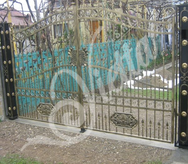 im_187_0_poarta-auto-fier-forjat-po